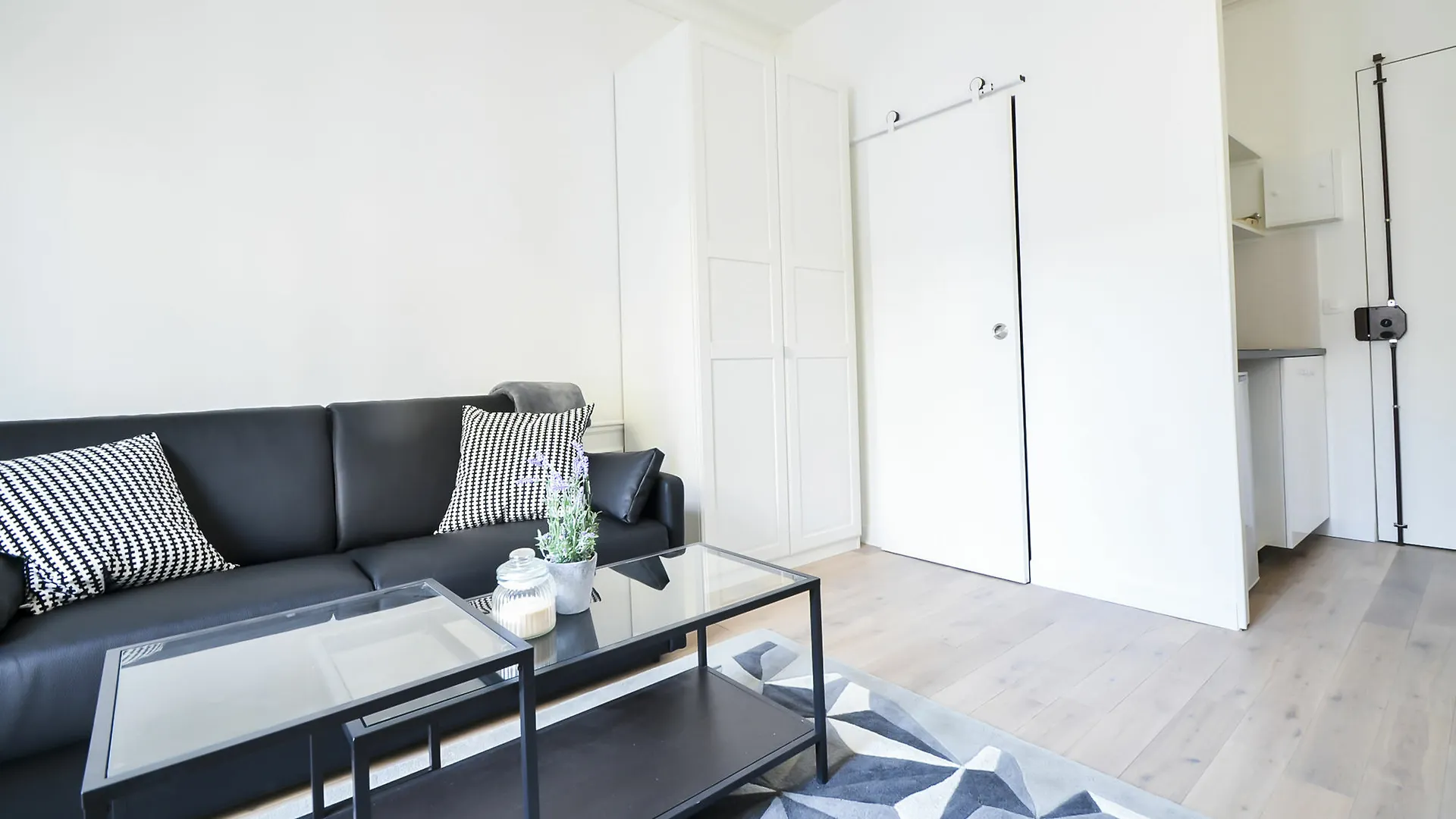 Luxury Apartment In Paris - Montorgueil
